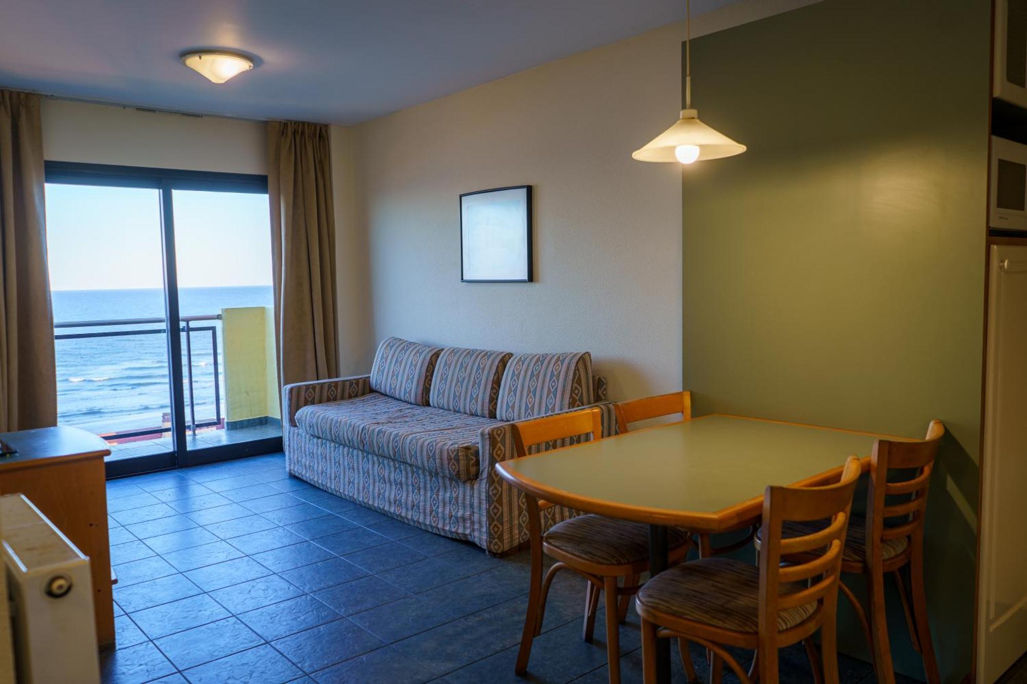 Hotel Del Sol 3*