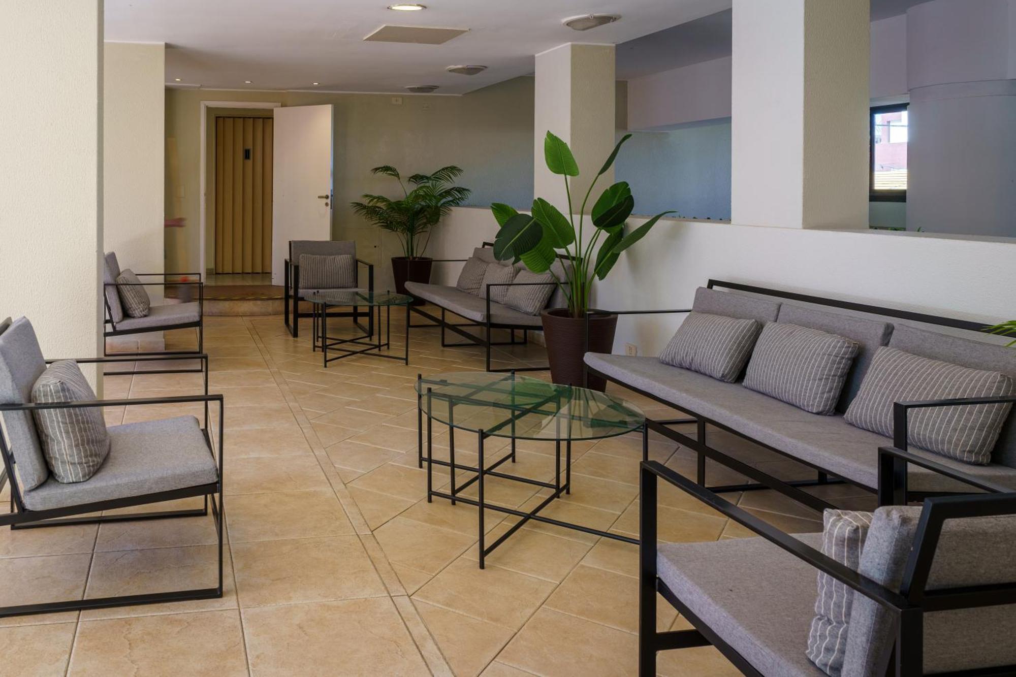 Hotel Del Sol 3*